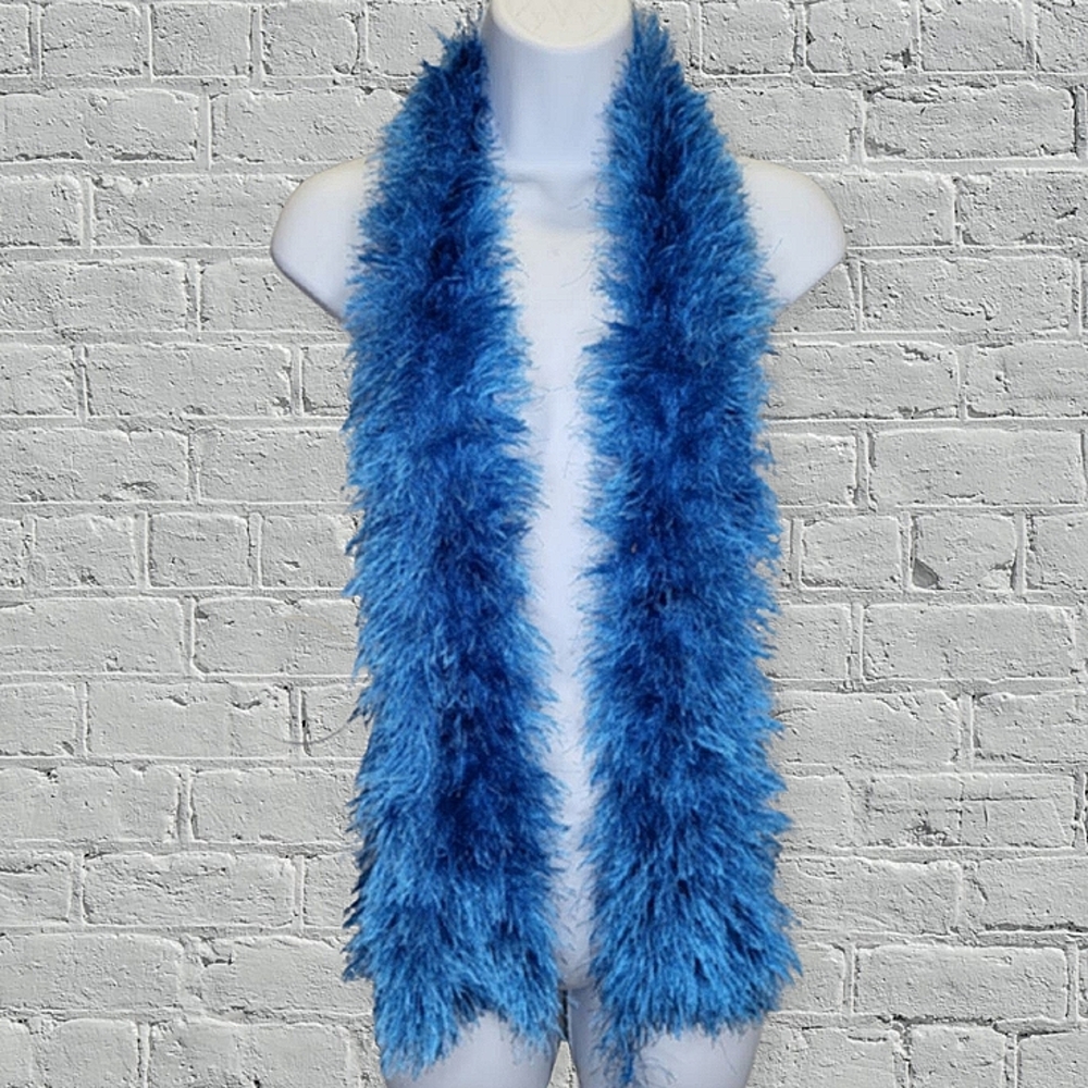 Hand Knit Fashion Scarf